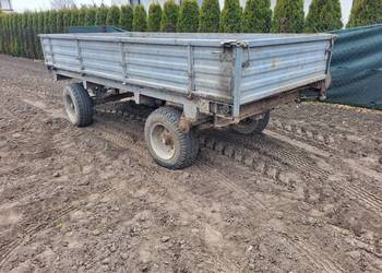 Rozrzutnik obornika dwuosiowy