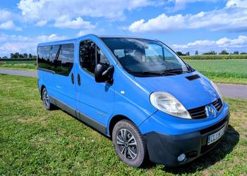 RENAULT TRAFIC II 2.0 DCI, Passanger, 115 KM w wersji LONG (L2H1).