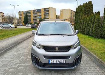 Peugeot Traveller 2021