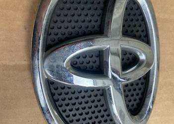 ZNACZEK EMBLEMAT TOYOTA AURIS I 75301-02070