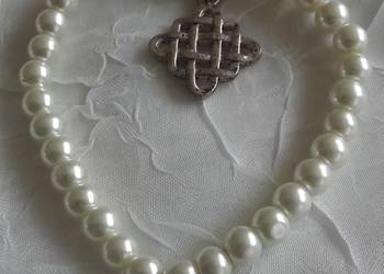 BRANSOLETKA Z BIAŁYCH PEREŁEK