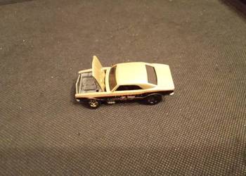 HOT WHEELS 1967 CAMARO MATTEL 1982
