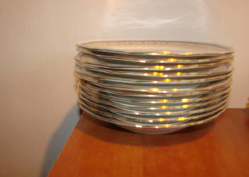 porcelanowy talerz obiadowy PRL