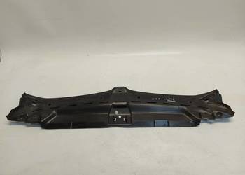 BMW G21 G20 Kombi 330e osłona górna nakładka na pas przedni przód 7401970