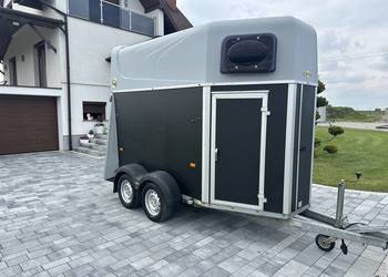 Przyczepa do przewóz 1,5 konia dmc 1600 kg stan bdb