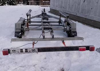 przyczepa pod łódkę podłodziowa