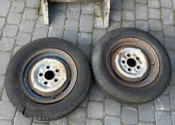 sprzedam koła opony z felgami opony to śmietnik nie nadają się ale felgi są