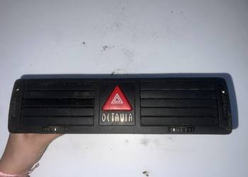 włącznik świateł awaryjnych skoda octavia I