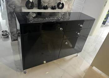 Komoda lustrzana czarna glamour, noga chrom, salon