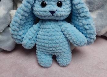 Króliczek wykonany na szydełku Króliczek wykonany na szydełku