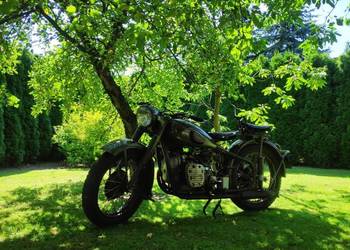 M72 wojskowa WZM wojskowe zakłady motoryzacyjne  rok 1955 z wozkiem bocznym