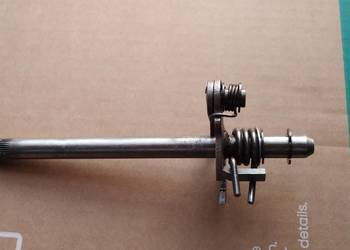 MZ ETZ 125/150 - wałek zmiany biegów DDR