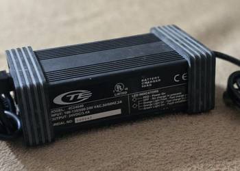 Sprzedam Oryginalna Ładowarka 24v model 4C24040 do Akumulatorów NI-MH