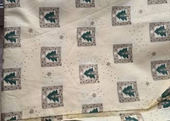 Materiał na obrus świąteczny