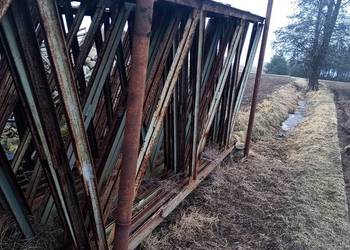 Sprzedam konstrukcje stalowa z demontażu