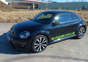 VW Beetle Rline panorama kamera keyless skóra led