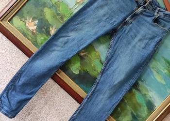 Zara denim wear casual  spodnie wysoki stan  dżinsy ponadczasowe mod