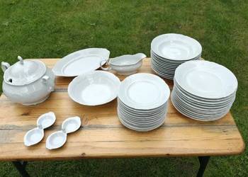 Zestaw obiadowy z porcelany Bogucice dla 12 osób