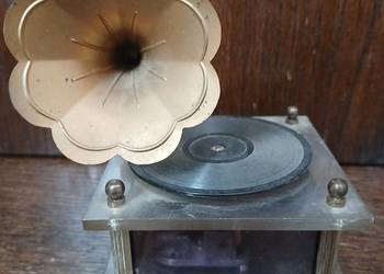 Miniaturowy gramofon