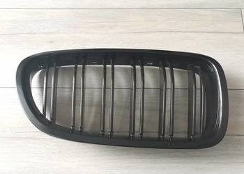 BMW 5 F10 F11 M-Pakiet PRAWA NERKA GRILL CZARNY POŁYSK