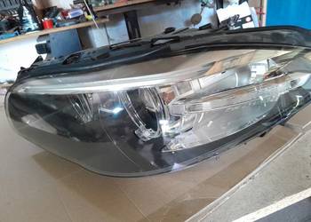 Lampa przednia lewa BMW F10/F11 1el 011 087 21/ah Hella
