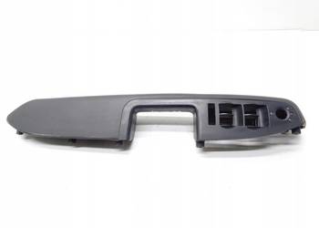 LISTWA RĄCZKA BOCZKA DRZWI PRAWY PRZÓD PRZEDNIA SEAT EXEO LIFT 8E2867174