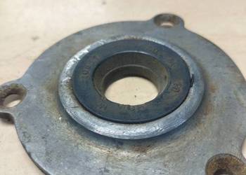 Dekiel wału WSK 175