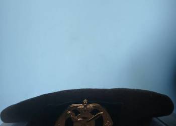 Wojsowy beret korpusu medycznego