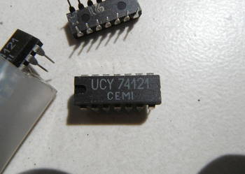 UCY74121 CEMI układ scalony cyfrowy ucy 74121 Nowe