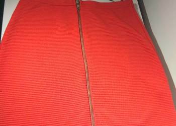 Mini sexi spódniczka w kolorze czerwonym, idealna na romantyczne wieczory,D