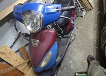 Skuter YLSMCO FD50QT QUEST (Maver) + nowy komplet plastików + części