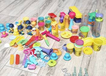 wieloelementowy megazestaw akcesoriów i ciastoliny Play-Doh firmy Hasbro