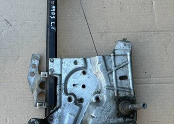 Podnośnik szyby lewy tyl Audi a4 b5 8d0839399a