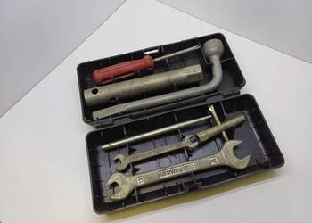 Fiat 125p 126p Polinez zestaw kluczy kompletny