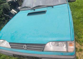 Polonez Caro maska  przednia z wlotem 92 rok zawiasy