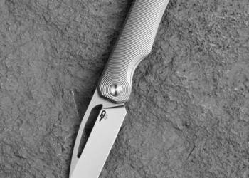 Nóż składany Bestech Taipan Grey Titanium, Bead Blasted / Stonewashed Magn…