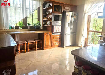 Dom wolnostojący Słupie 305.3m2