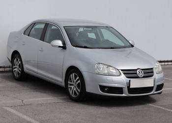 VW Jetta 2.0 FSI