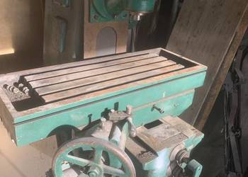 Frezarka do metalu narzędziówka