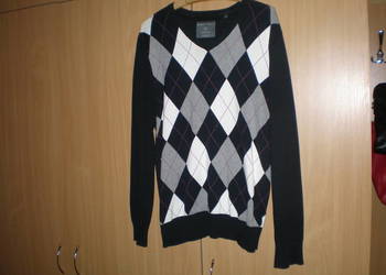 Sprzedam sweter męski używany, rozmiar M, cena 80  zł,