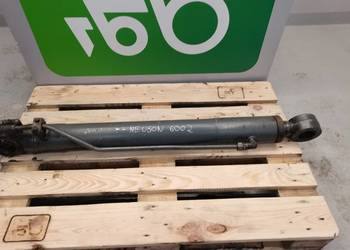 Neuson 6002 Siłownik wysięgnika