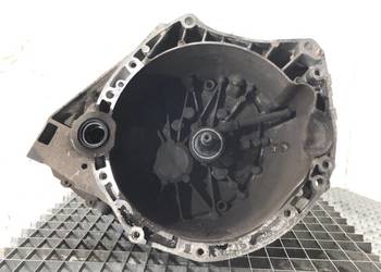 SKRZYNIA BIEGÓW NISSAN QASHQAI J10 7701700558 2.0 141KM 06-14