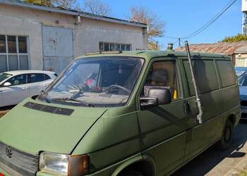 Volkswagen T4 1.9d. Volkswagen T4 1.9d.