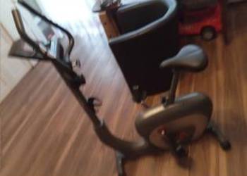 Sprzedam rowerek treningowy sportstech