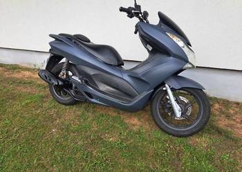 Skuter  Honda PCX 125 ccm  11r 28tyś km
