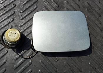 Klapka wlewu paliwa nissan primera P12 kombi K30G