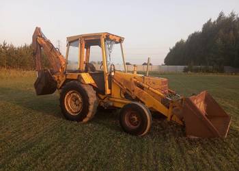 Koparko ładowarka ford