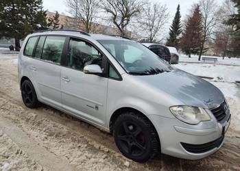 VW TOURAN 5osob. rok 2007. poj1.9tdi, skrz manual 6 biegów,Opłaty 09.2026r