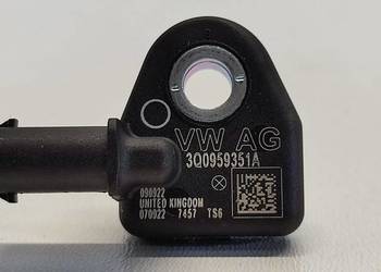 SKODA KAROQ CZUJNIK UDERZENIA 3Q0959351A