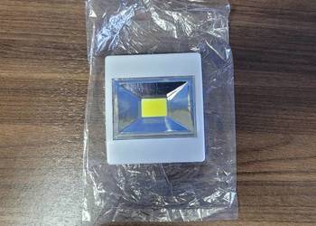 Lampka LED na magnes, garderoba, szafa.